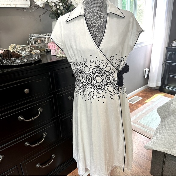 PS…Style Navy Embroidered Retro Wrap Dress – Size 14 - Picture 2 of 16
